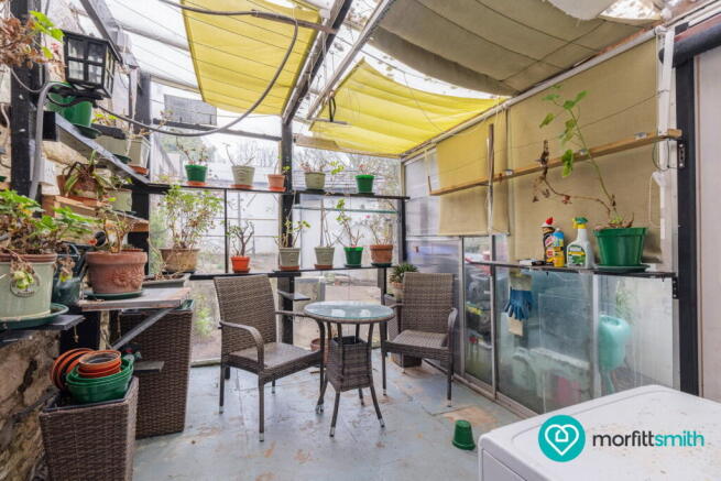 5 bed Terraced for sale Image 10