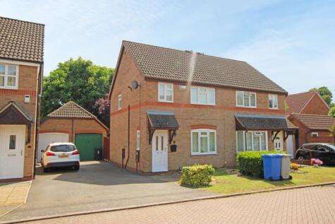 Copse Close, Burton Latimer, Kettering, Northamptonshire, NN15
