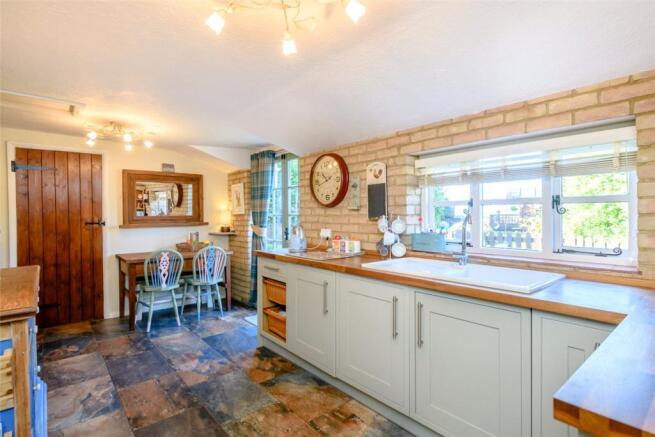 Kitchen/Dining Room