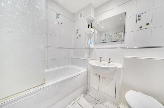 1397197-7-6967b65...