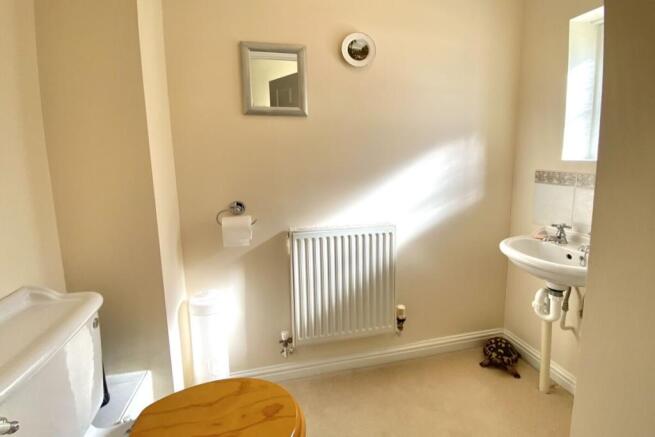 Cloakroom / WC