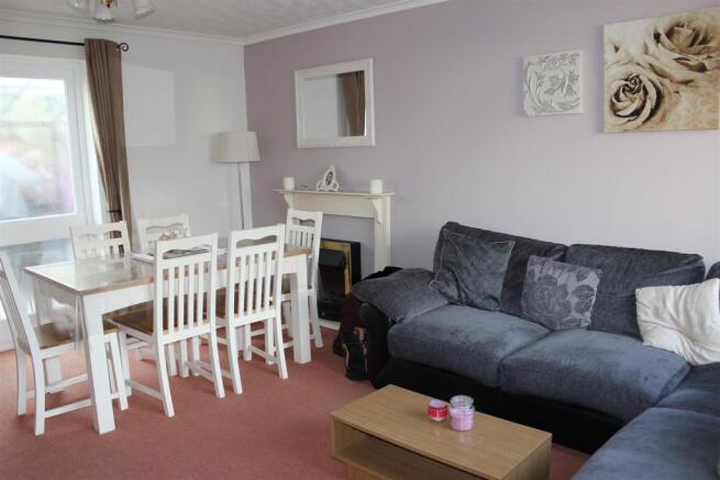 Living Room 1.JPG