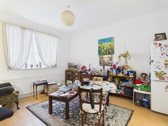 Reception room Alt shot