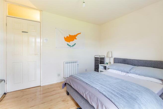 Bedroom-1-2.jpg