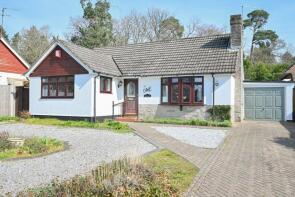 1, Strode Gardens, Ringwood BH24 2LF