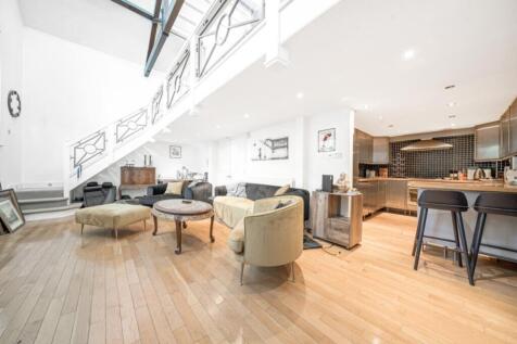 Rowanwood Avenue, Sidcup, DA15