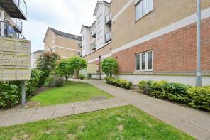 8, Edridge Court, Ley Farm Close, Watford WD25 9BN