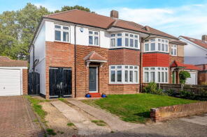 54, Cathcart Drive, Orpington BR6 8BX