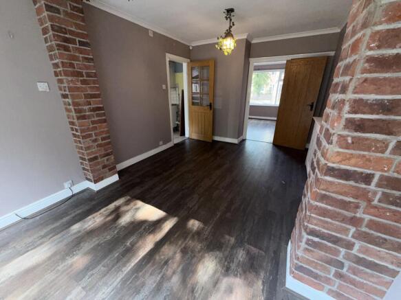 3 bed Semi-Detached for sale Image 4