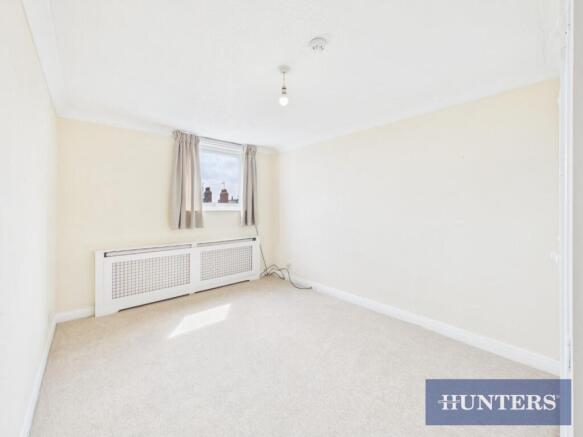 2 bed Apartment for sale Image 6