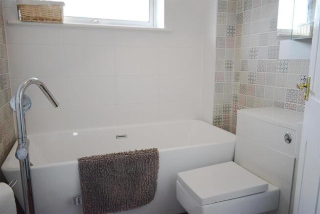 Bath 1.JPG