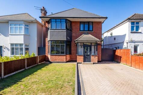 De Lisle Road, Bournemouth,