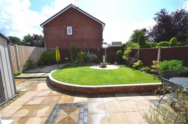 Landscaped Rear Gard
