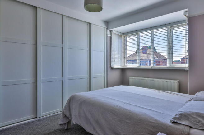 3 bed Semi-Detached for sale Image 6