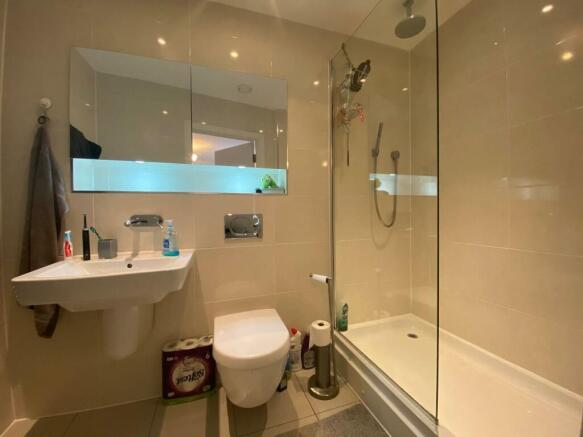 En-suite Bathroom