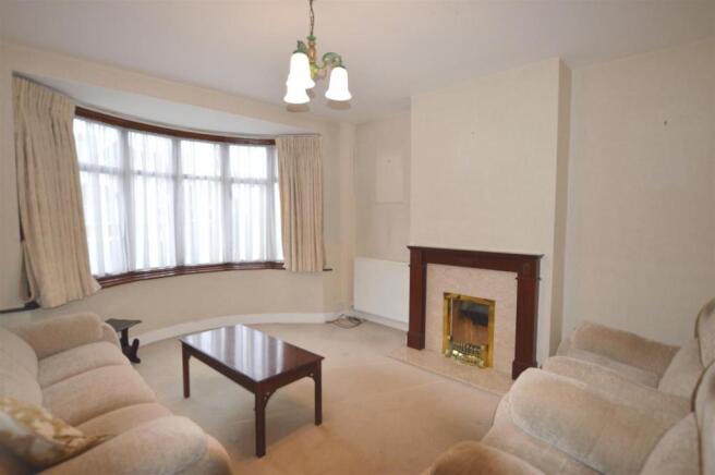 25 Park Avenue living room.jpg