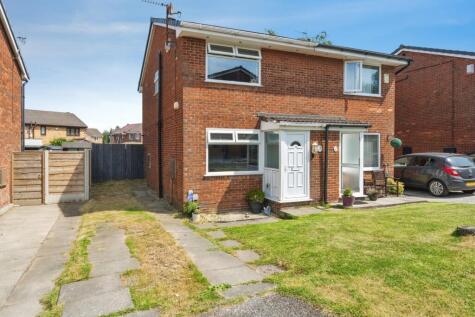 Surrey Close, Little Lever, Bolton, Greater Manchester, BL3