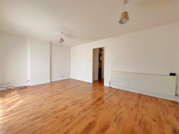 living room 1.jpg