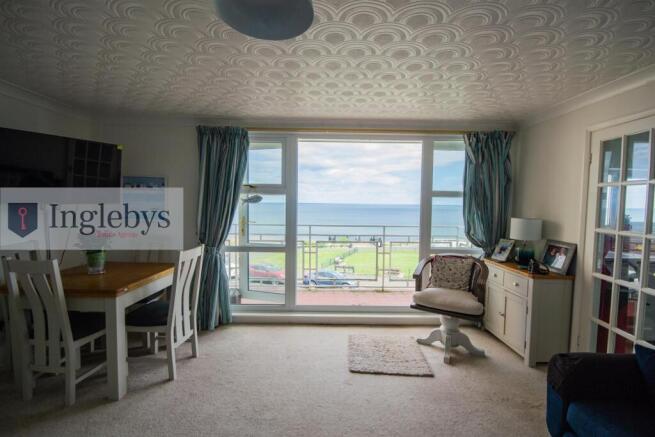 2 bed Apartment for sale Image 8
