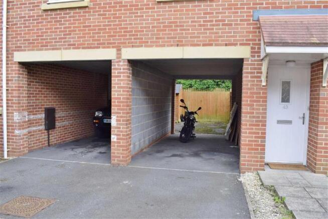 Car Port & Parking