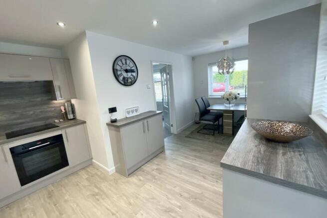 kitchen/dining room
