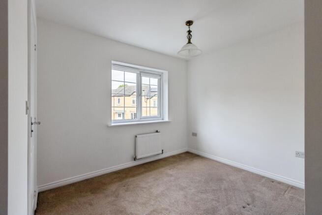 3 bed Semi-Detached for sale Image 7