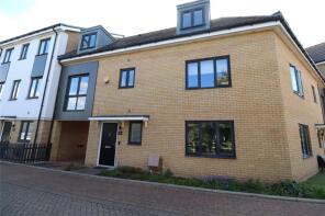 16, Fairlawn Crescent, Greenhithe DA9 9YG