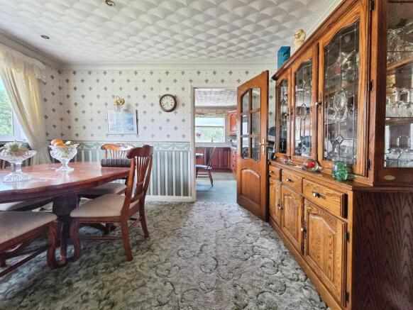 2 bed Bungalow for sale Image 9