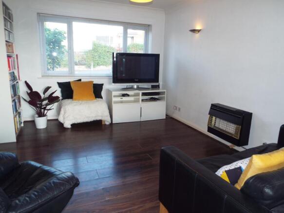 Living Room/Dining R