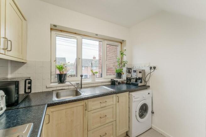 2 bed Maisonette for sale Image 7