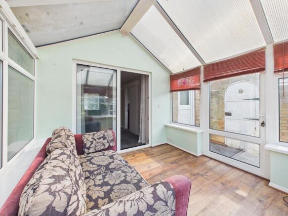 3 bed Semi-Detached for sale Image 12
