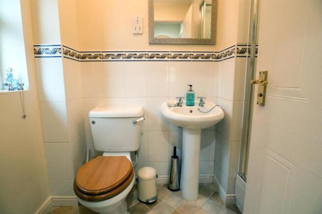 Ensuite.jpg