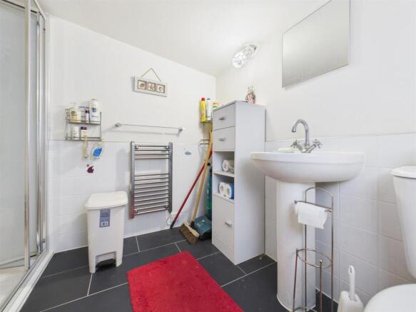 1 bed Bungalow for sale Image 8