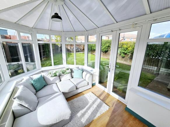 3 bed Link Detached House for sale Image 9