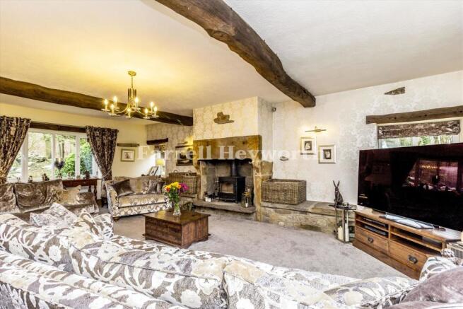Living Room Pic 2