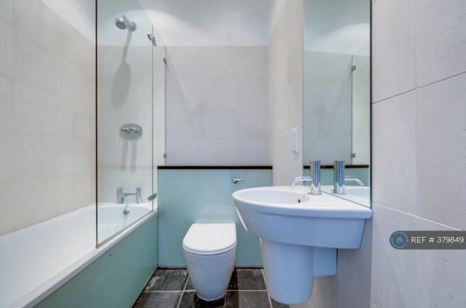 2nd Bathroom
