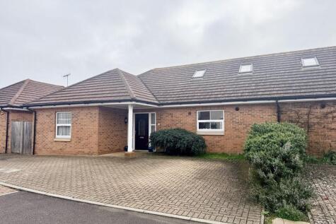 Glenbarrie Way, Ferring, Worthing, West Sussex, BN12 6PY