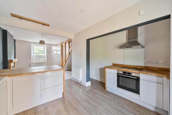 Lounge/ Kitchen
