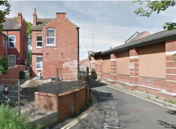 3 bed Detached for sale Image 11