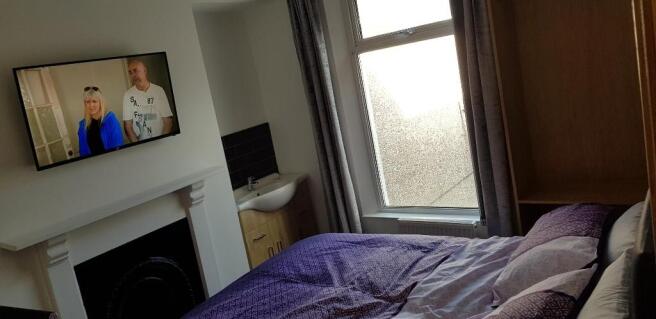Photo 18