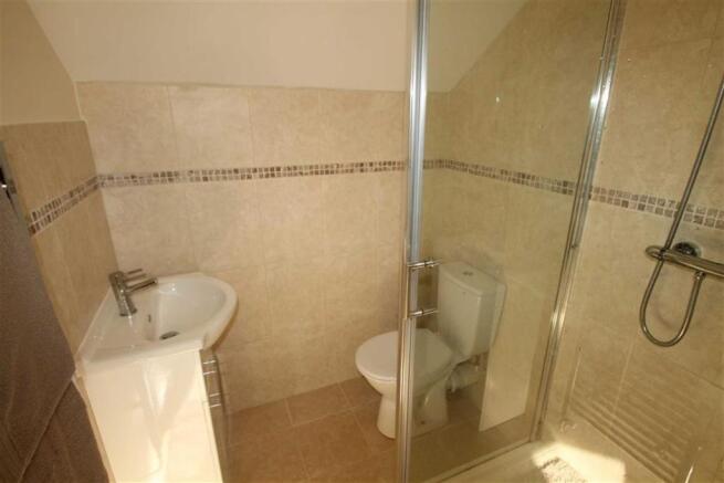 EN SUITE & DRESSING 