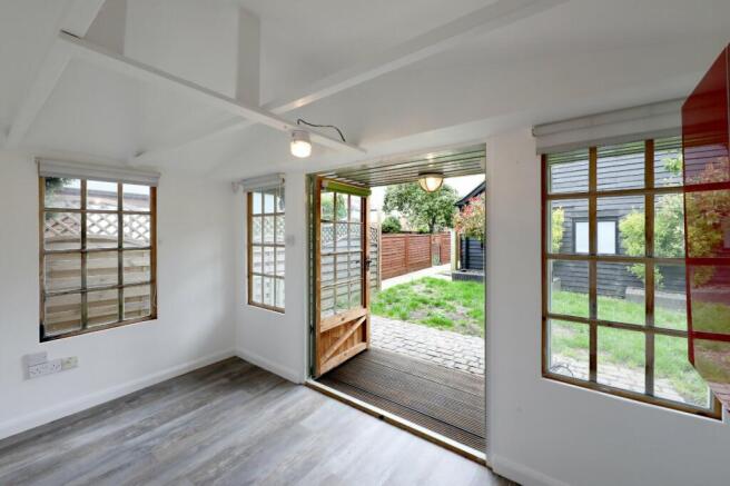 Summer House/Office