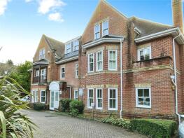 2, 35 Pine House, Talbot Avenue, Bournemouth BH3 7HS