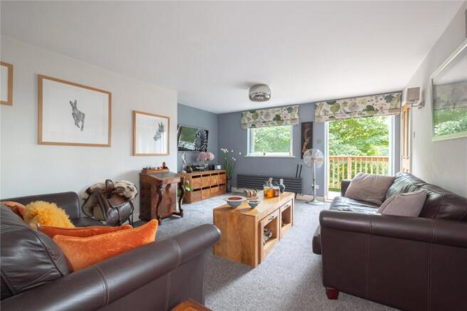 4 bed Detached for sale Image 9