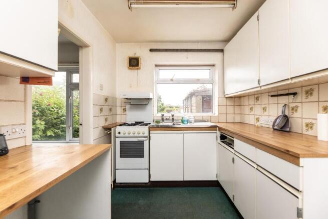 3 bed Semi-Detached for sale Image 5