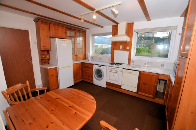 Open-Plan Kitchen/Br