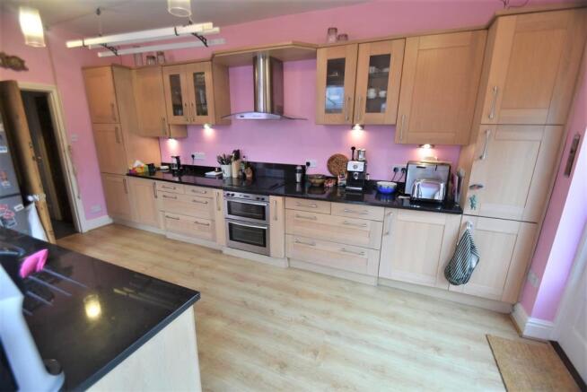 Kitchen 3