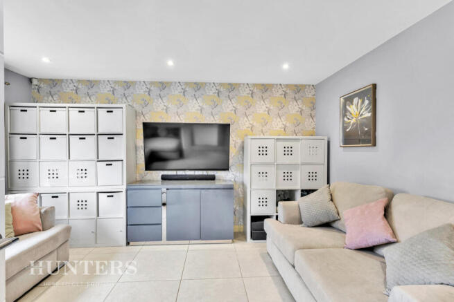 4 bed Detached for sale Image 6