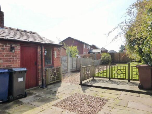 Rear Patio & Garden