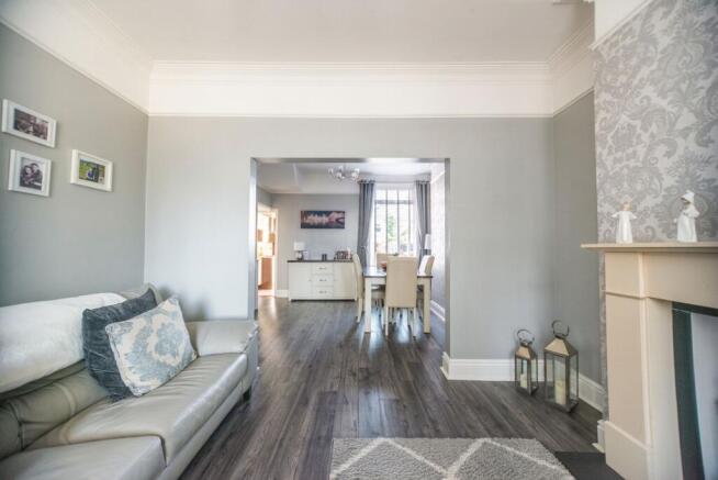 3 bed Terraced for sale Image 6